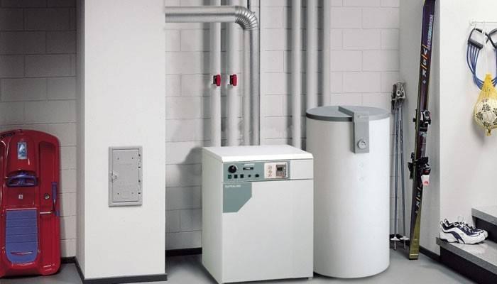 Kami mencari cara untuk memilih boiler sirkuit ganda gas untuk pemanas rumah